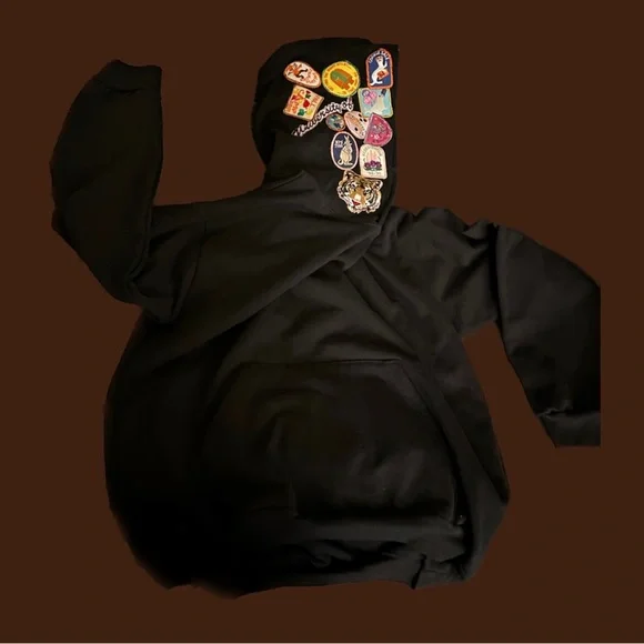 1/1 Custom Hoodie with Patches - Picture 3 of 3